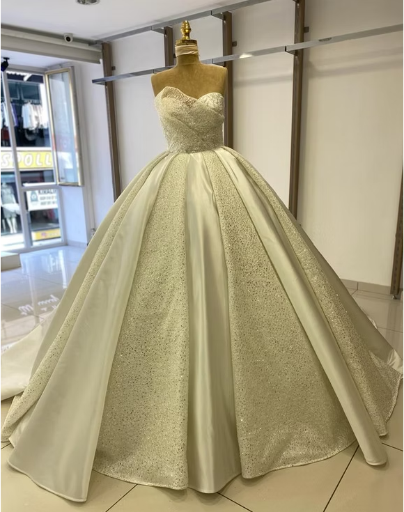 Grossiste robe de mariée personnalisé en Turquie (Istanbul) – Image 3