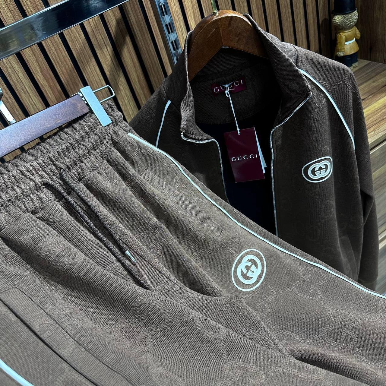 Fournisseur de vêtements et accessoires de luxe basé à Istanbul – Image 25